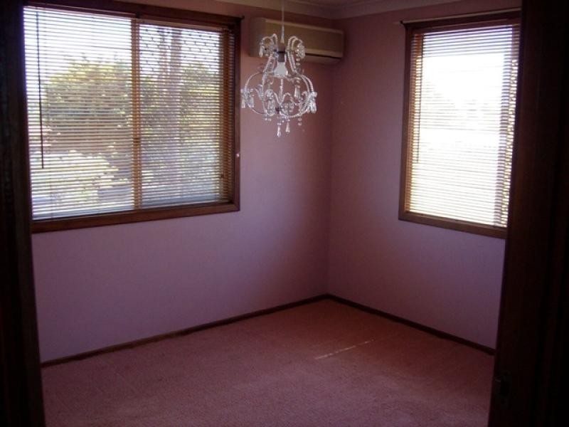 3 FLEMING STREET, East Carnarvon WA 6701