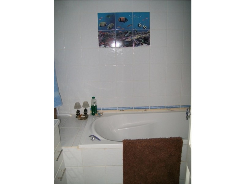 19 SAW STREET, East Carnarvon WA 6701