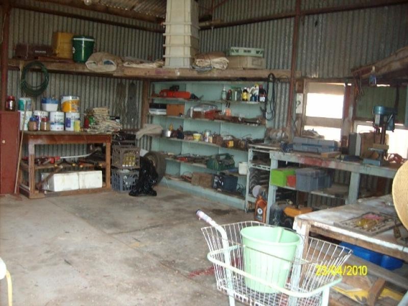 283 ROBINSON STREET, East Carnarvon WA 6701