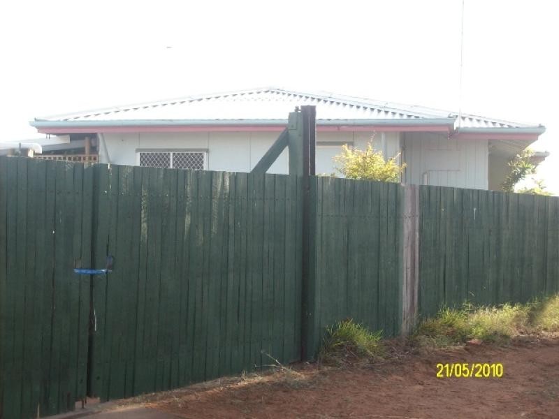 3 NELSON STREET, Carnarvon WA 6701