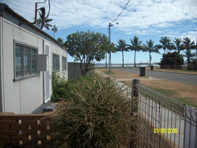 6 CROWTHER STREET, Carnarvon WA 6701