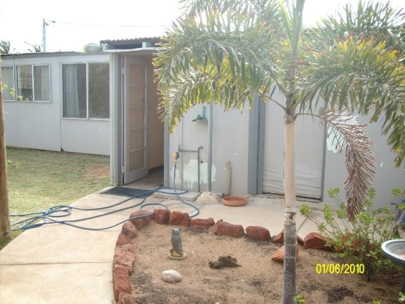 6 CROWTHER STREET, Carnarvon WA 6701