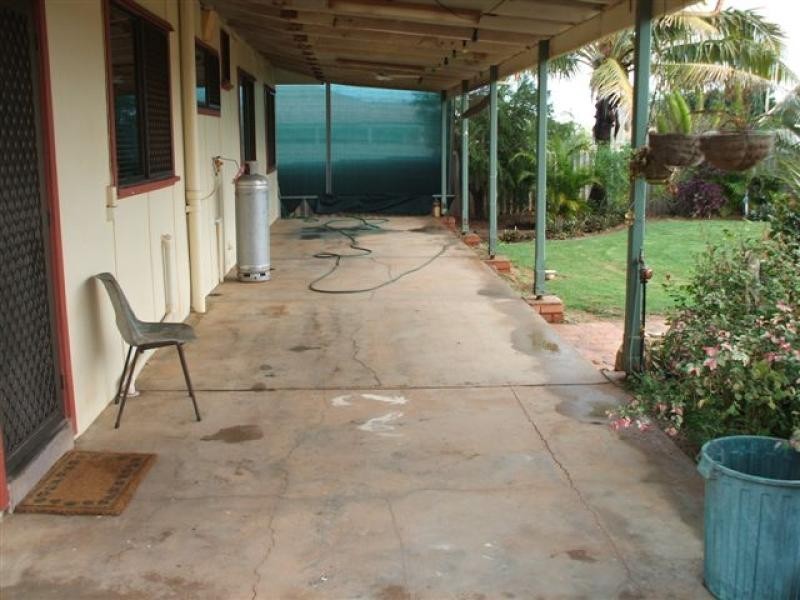 263 ROBINSON STREET, Carnarvon WA 6701