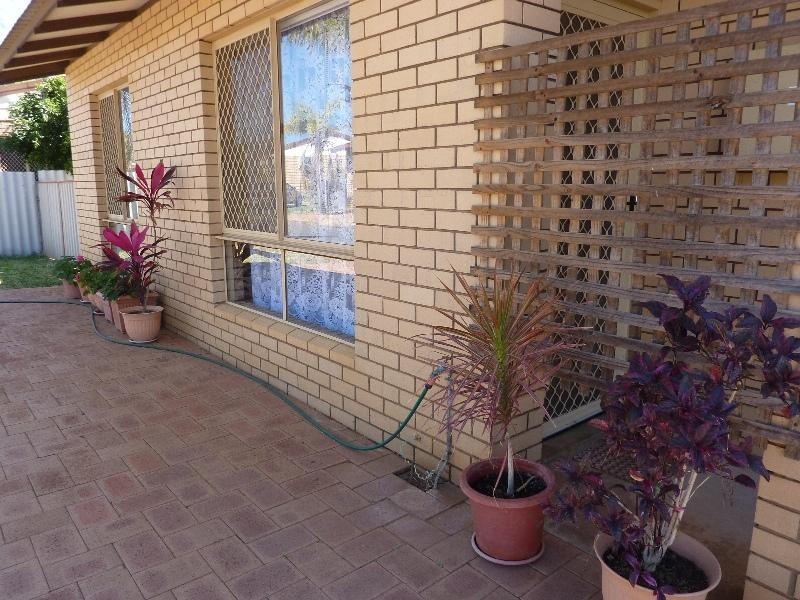 Unit 2/18 Marmion Avenue, East Carnarvon WA 6701