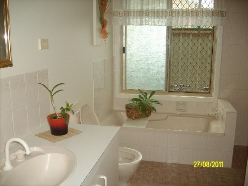 Unit B/6 CARSON PLACE, Carnarvon WA 6701