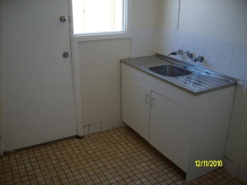 Unit D/5 HEARN PLACE, Carnarvon WA 6701