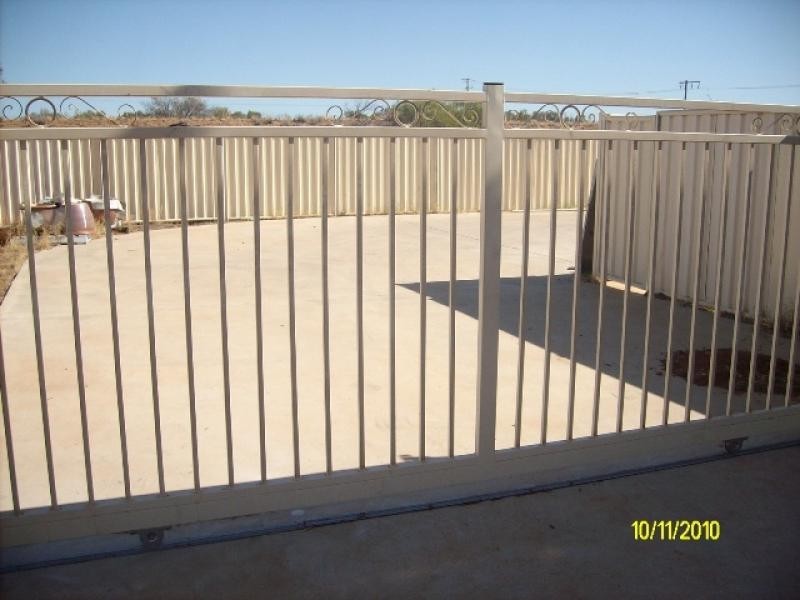 Unit DEF/5 HEARN PLACE, Carnarvon WA 6701