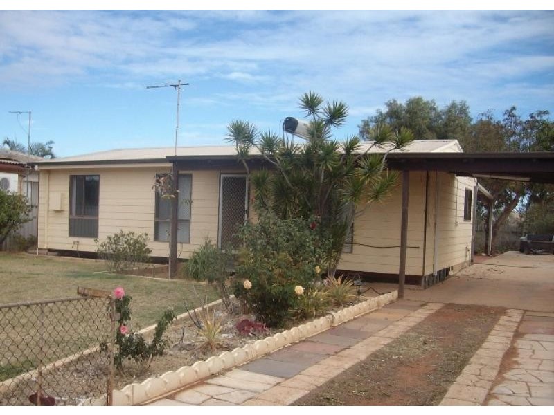 19 SAW STREET, Carnarvon WA 6701