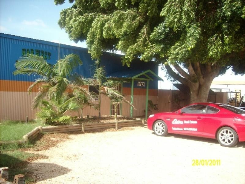 412 ROBINSON STREET, Carnarvon WA 6701