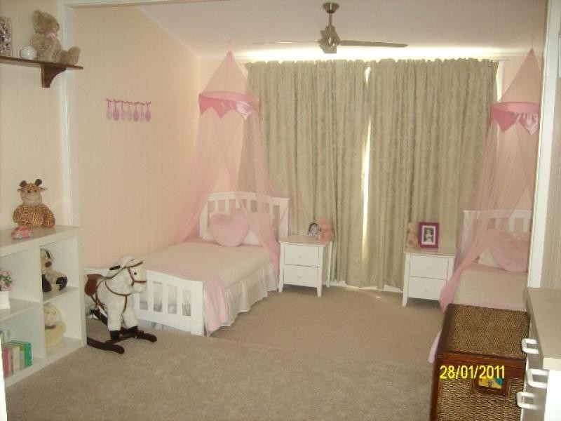 8 MILLS AVENUE, Carnarvon WA 6701