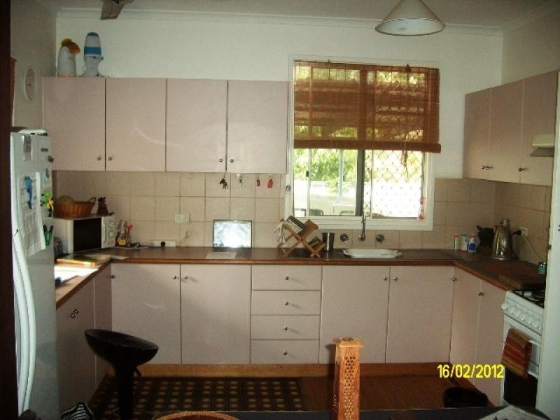 3 FENNER STREET, Carnarvon WA 6701