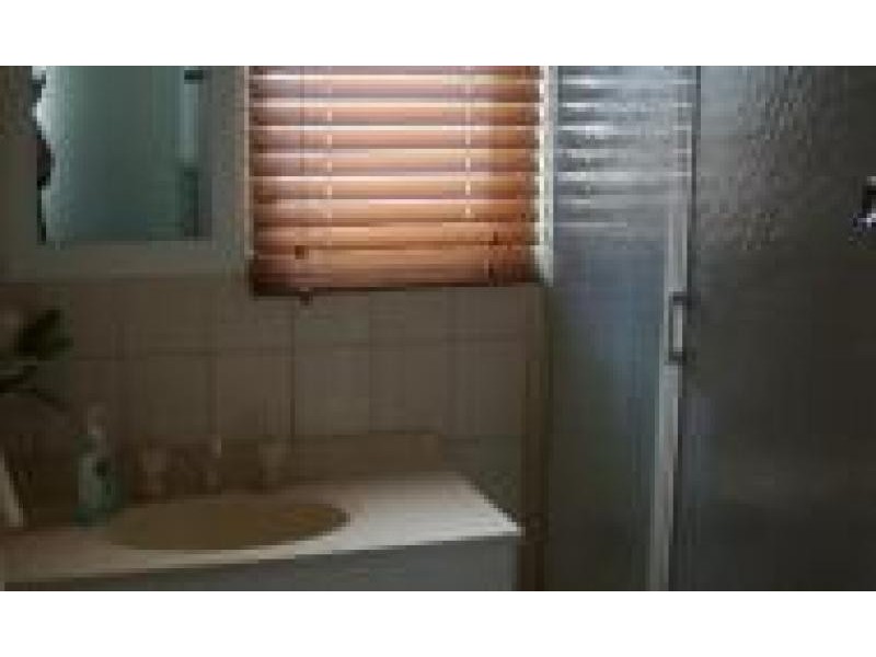 8 MILLS AVENUE,, Carnarvon WA 6701