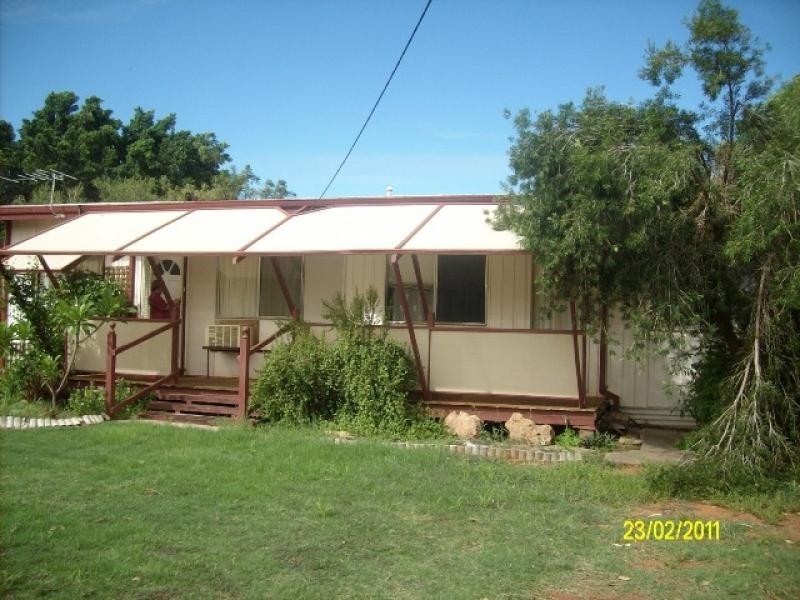 11 SAW STREET, Carnarvon WA 6701
