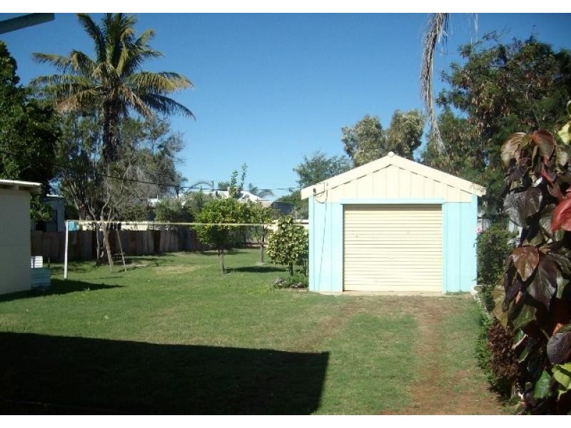 30 BASTON STREET, Carnarvon WA 6701