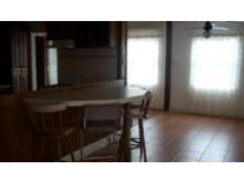 33 DOUGLAS STREET, SOUTH, Carnarvon WA 6701