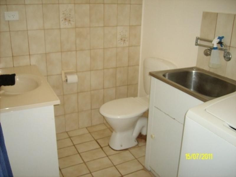 Unit 3/120 ROBINSON STREET, Carnarvon WA 6701