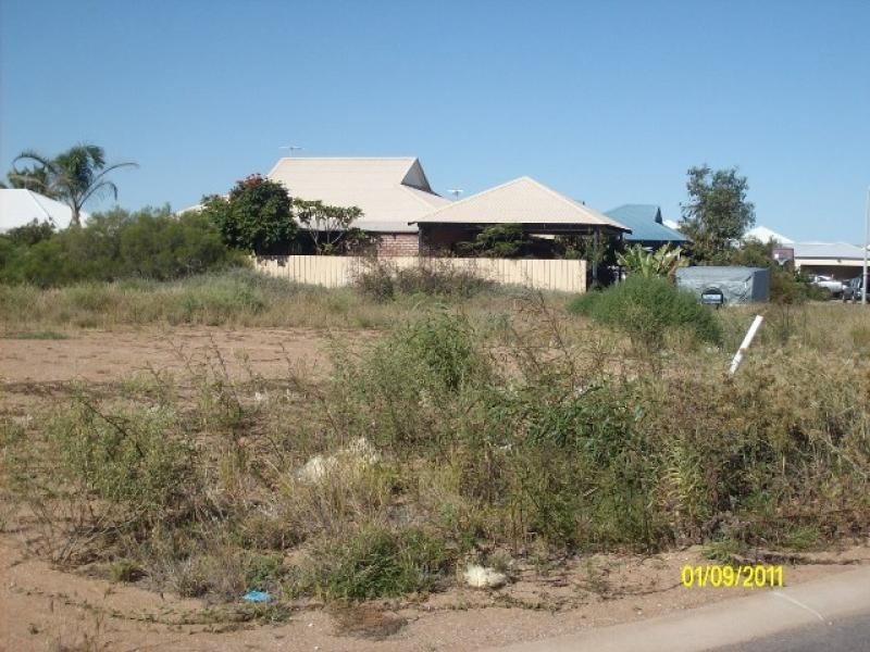 20 Mindirra Crescent, Carnarvon WA 6701