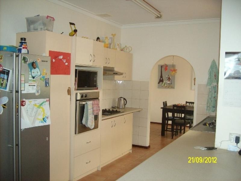 3 MEIKLEJOHN CRESCENT, Carnarvon WA 6701