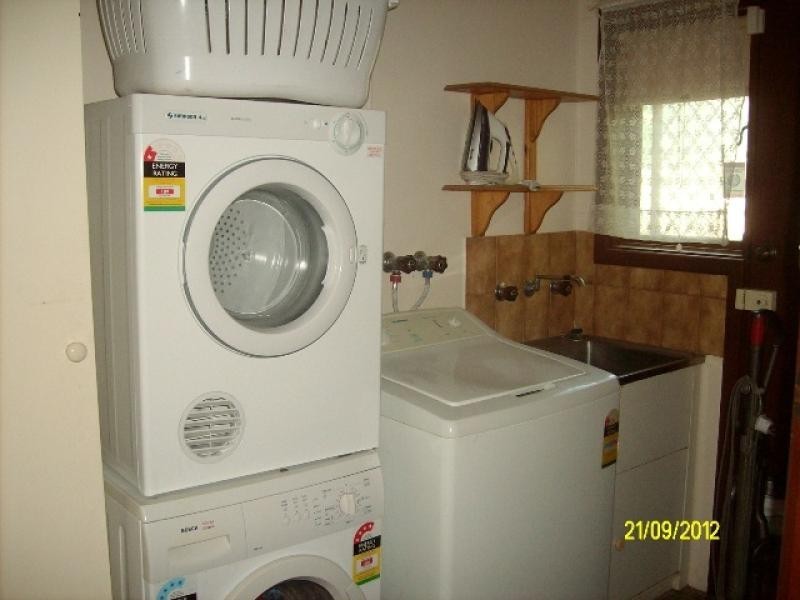 3 MEIKLEJOHN CRESCENT, Carnarvon WA 6701