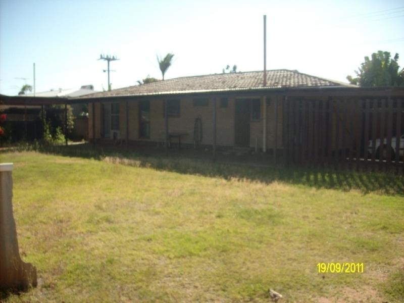 100 WILLIAM STREET, EAST, Carnarvon WA 6701