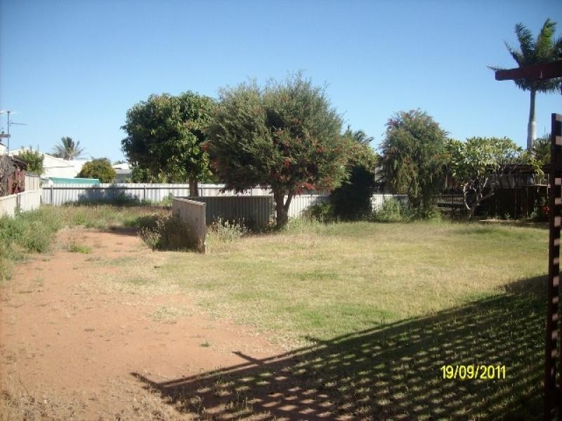 100 WILLIAM STREET, EAST, Carnarvon WA 6701