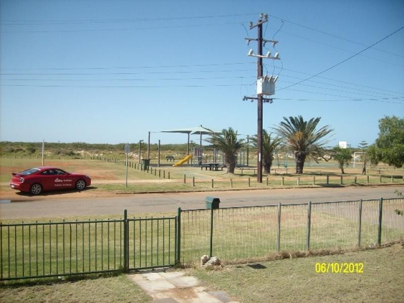 65 CAREY STREET, SOUTH, Carnarvon WA 6701