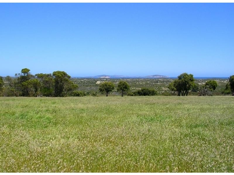 24 Merivale Road, Esperance WA 6450