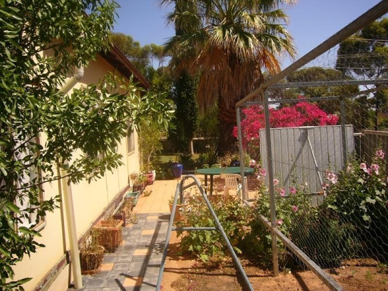 21 Downing Street, Norseman WA 6443