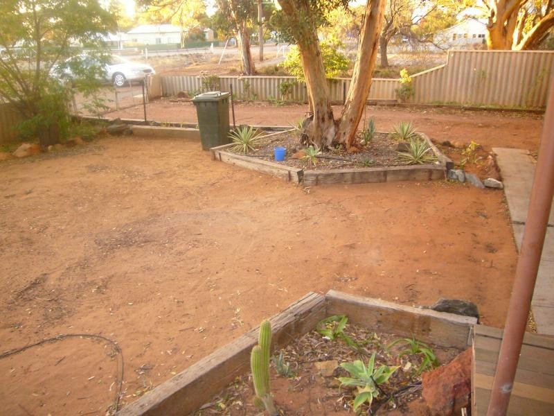 128 ROBERTS STREET, Norseman WA 6443