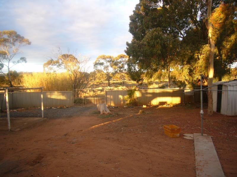 128 ROBERTS STREET, Norseman WA 6443