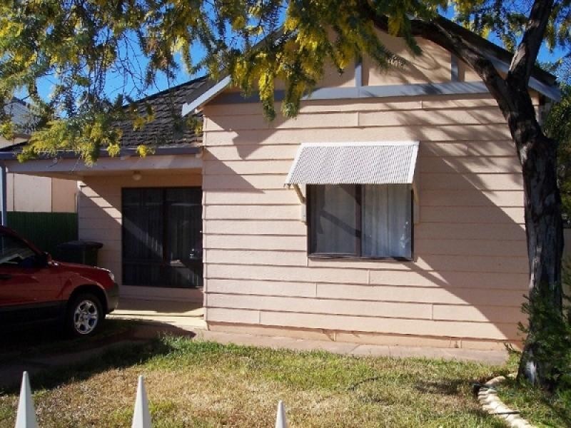 5 a Oberthur Street, Kalgoorlie WA 6430