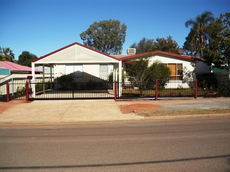37 Hawkins Street, Kalgoorlie WA 6430