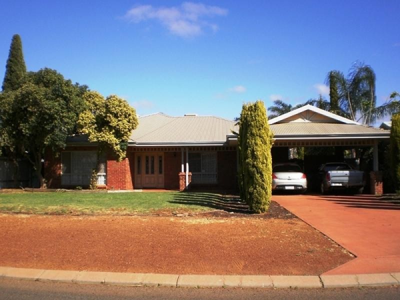 29 Heston Court, Ochiltree, Kalgoorlie WA 6430