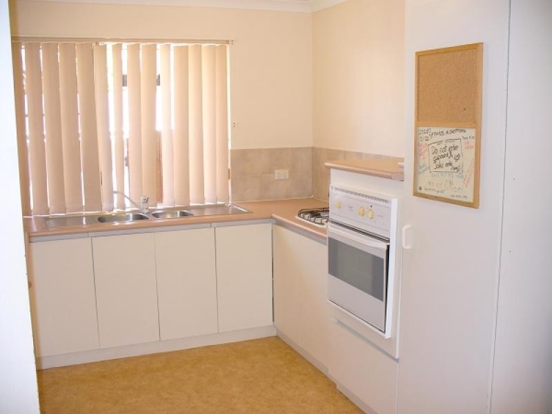 37 b Rainsford Loop, Fairways, Kalgoorlie WA 6430