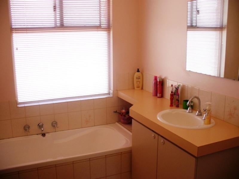 5 Cavalier Place, Fairways, Kalgoorlie WA 6430