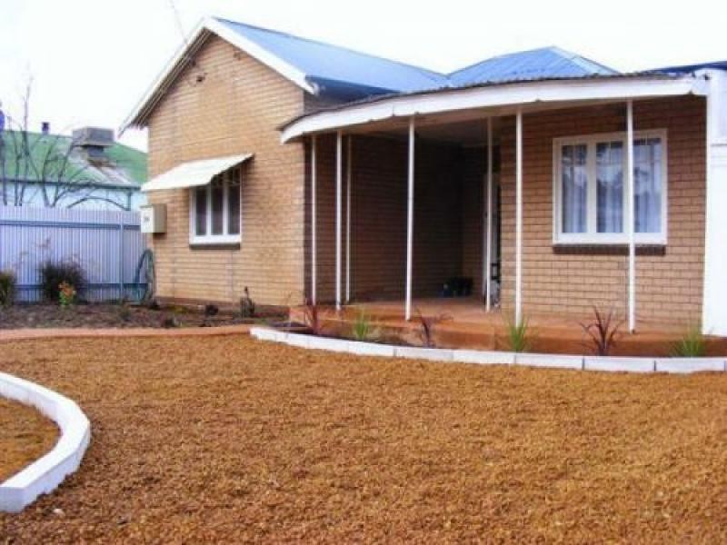 24 North Terrace, South Boulder WA 6432