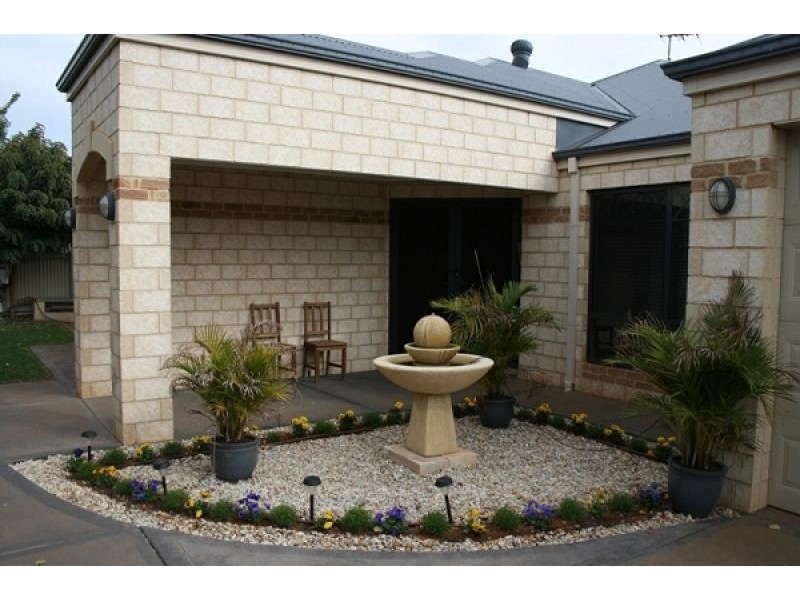 16 Henneker Drive, Kalgoorlie WA 6430