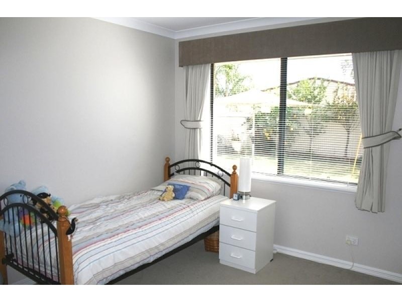 16 Henneker Drive, Kalgoorlie WA 6430