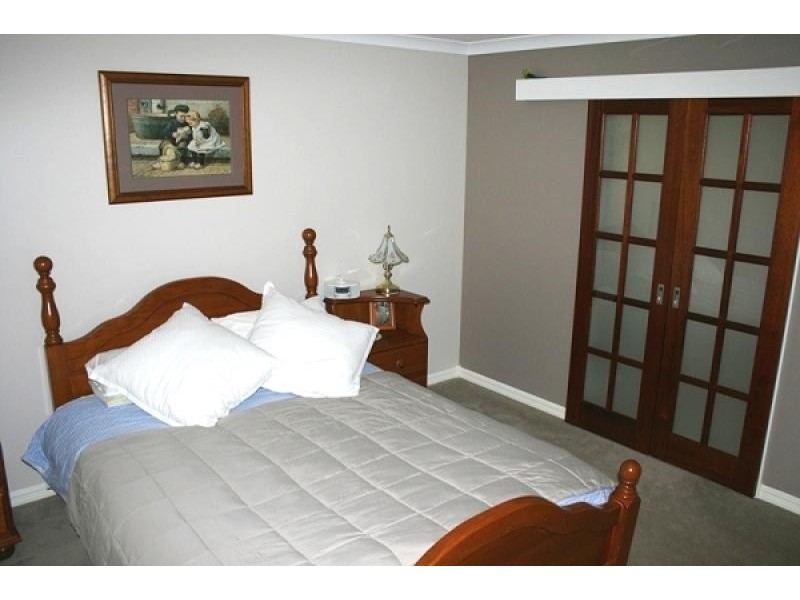 16 Henneker Drive, Kalgoorlie WA 6430