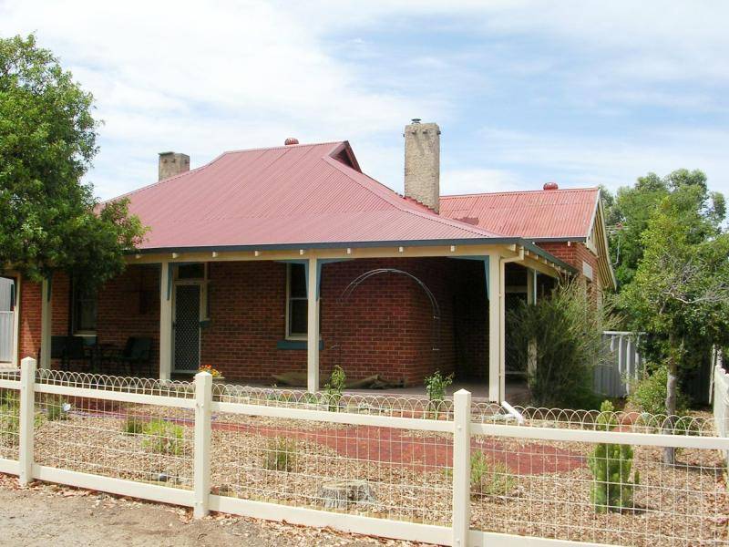36 DONEY STREET, Narrogin WA 6312