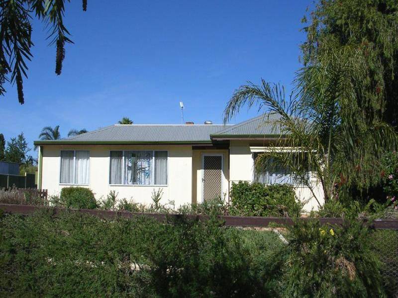 58 FOX STREET, Narrogin WA 6312