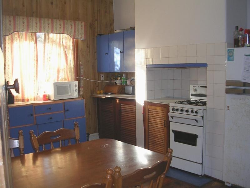 8 FORREST STREET, Narrogin WA 6312