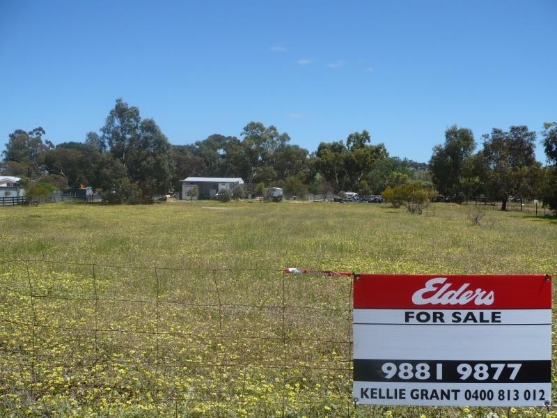 9 ADAM STREET, Williams WA 6391