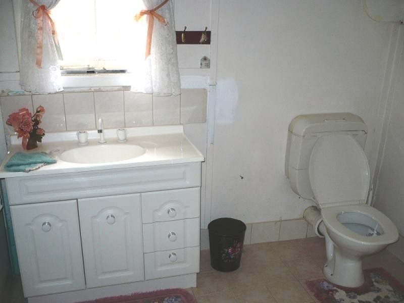 72 Clayton Road, Narrogin WA 6312