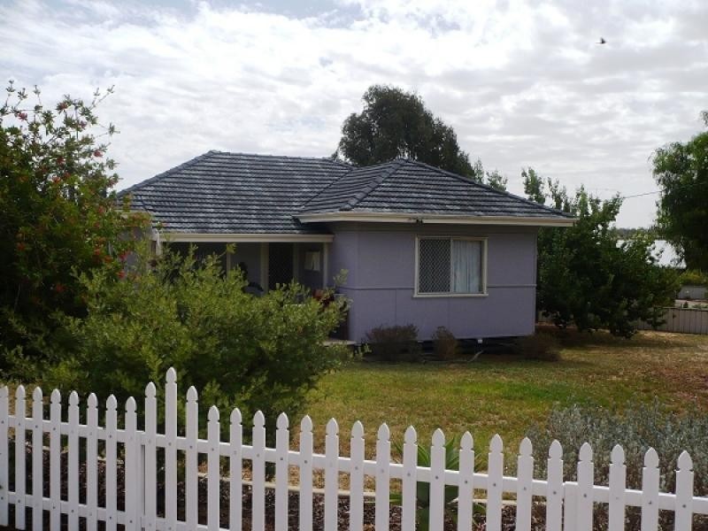 89 FOX STREET, Narrogin WA 6312