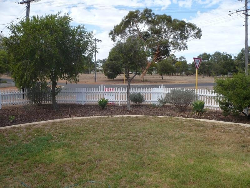 89 FOX STREET, Narrogin WA 6312