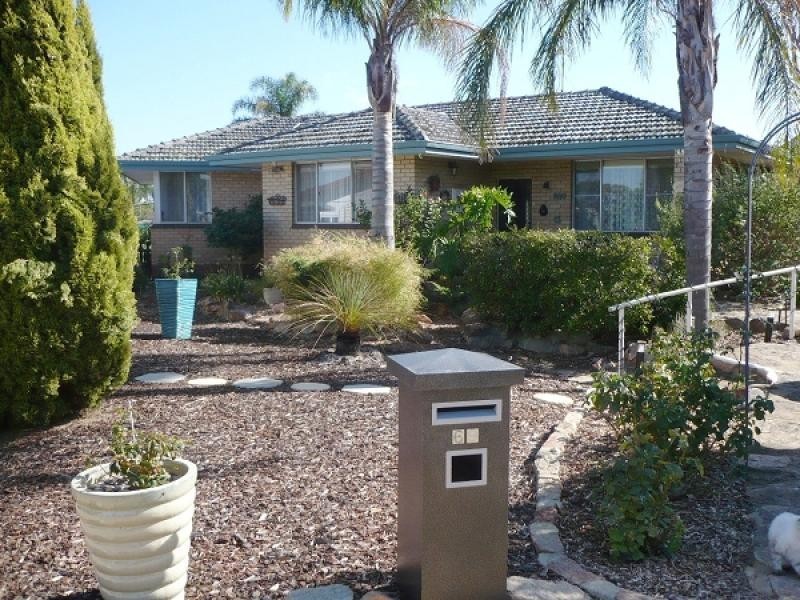 69 DONEY STREET, Narrogin WA 6312