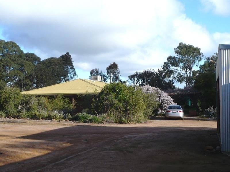 368 Cooraminning Road, Narrogin WA 6312