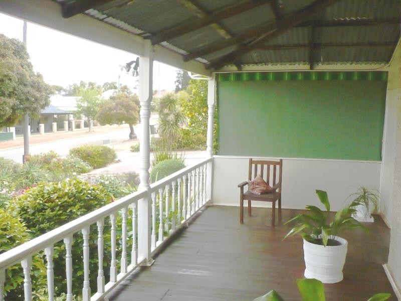 4 Falcon Street, Narrogin WA 6312