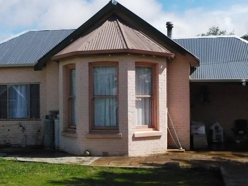 8 Federal Street, Narrogin WA 6312